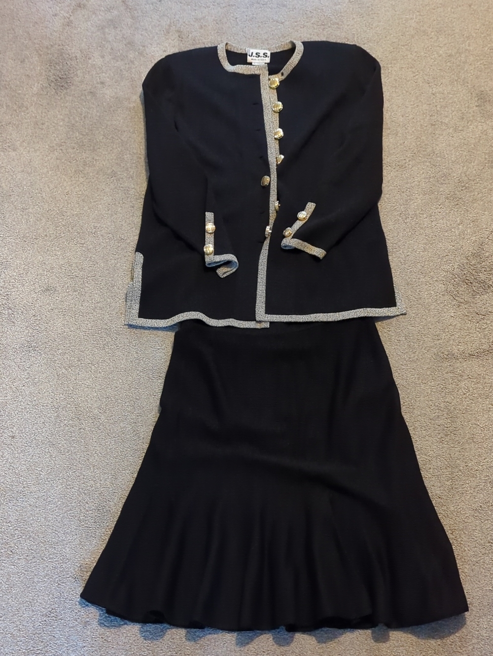 J. S. S. Women's Two Piece Jacket & Skirt Large